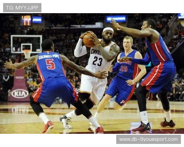 _骑士核心状态爆棚，季后赛希望大增_，骑士新阵容